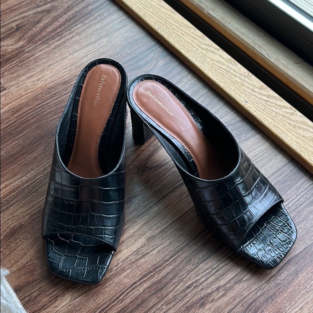Reformation Mules Size 9.5 (new!)